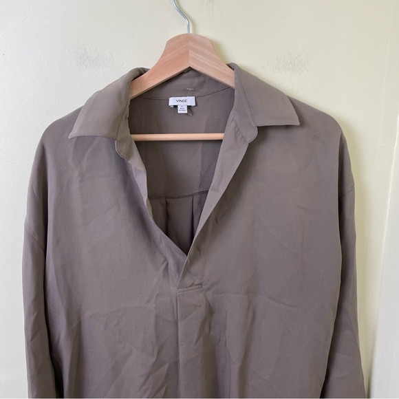 Vince Slit Collar Silk Long Sleeve Dress in Size XS - Picture 3 of 10